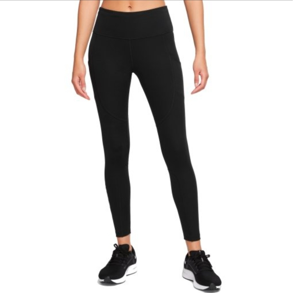 Nike Women's Classic Black Leggings, Size Extra Large